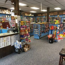 Tom's Bait and Tackle