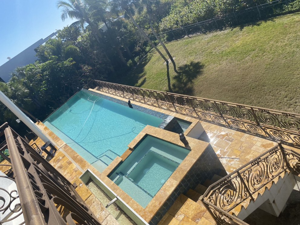 Slide of J&L Pressure Washing