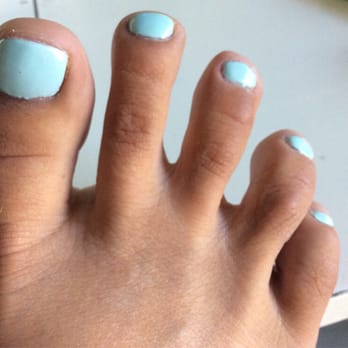 Finest Nails - This is the other foot. This time it looks like 7 year old not a 3 y.o. Did it. Awful place!!!dirty and not good. - Nail Salons Near Me - Santa Rosa, California