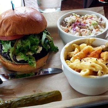 Seaside Brewing Company - Portabello sandwich w/ coleslaw + pork belly mac - Breweries Near Me - Seaside, Oregon Seaside Brewing Company - Portabello sandwich w/ coleslaw + pork belly mac - Breweries Near Me - Seaside, Oregon