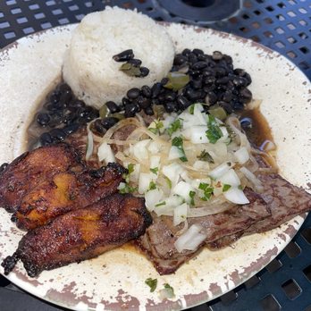 Cafecito - Cuban Near Me - Chicago, Illinois