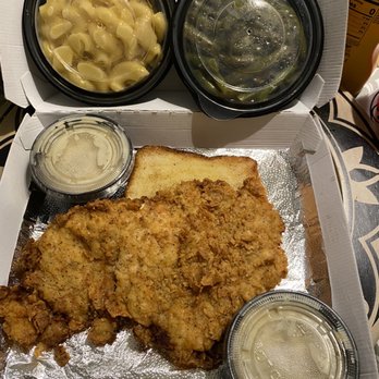 Mia's Table - American Near Me - Houston, Texas