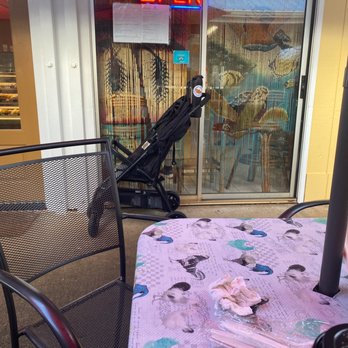 Passion Bakery Cafe - Outdoor seating - Bakeries Near Me - Kapaa, Hawaii