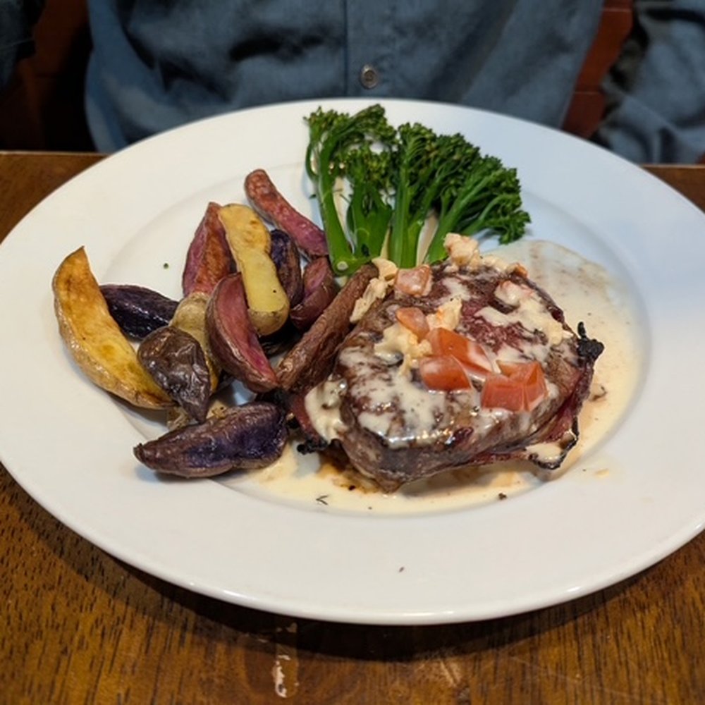 Blue Window Bistro - Filet Mignon with bearnaise lobster sauce. with Potatoes and Broccoli. - New American Near Me - Los Alamos, New Mexico Blue Window Bistro - Filet Mignon with bearnaise lobster sauce. with Potatoes and Broccoli. - New American Near Me - Los Alamos, New Mexico