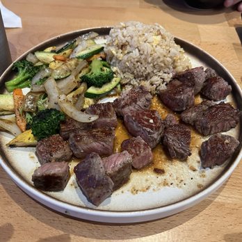 Aki Sushi and Ramen - Lunch Filet Mignon and steak hibachi combo - Sushi Bars Near Me - Sugar Land, Texas Aki Sushi and Ramen - Lunch Filet Mignon and steak hibachi combo - Sushi Bars Near Me - Sugar Land, Texas