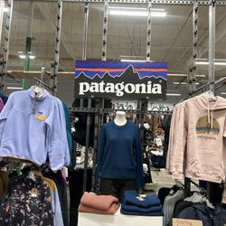 Sports Basement - Santa Rosa - Patagonia hoodies and jackets