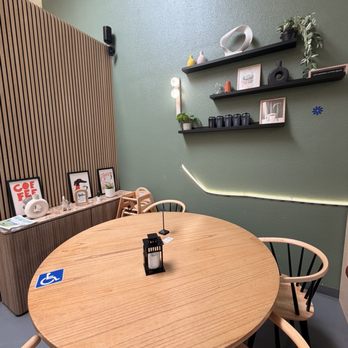 Espresso Bar - Decor - Coffee & Tea Near Me - Long Beach, California