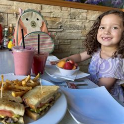 Swami's Café La Mesa - Late lunch w/ June June!  Watermelon Juice, All that Razz, #6 AVOCADO MELT, Fruit Bowl