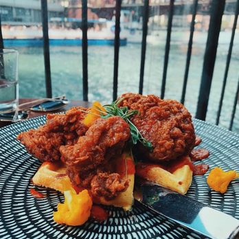Beatnik On The River - FRIED CHICKEN & WAFFLES - Cocktail Bars Near Me - Chicago, Illinois Beatnik On The River - FRIED CHICKEN & WAFFLES - Cocktail Bars Near Me - Chicago, Illinois