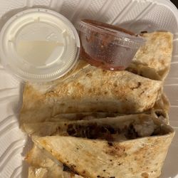 Siracha, bacon, chicken quesadilla