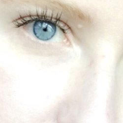 VIVI Eyelash Extension