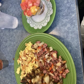 Granite Rock Grille - Corned beef hash - Breakfast & Brunch Near Me - Rocklin, California Granite Rock Grille - Corned beef hash - Breakfast & Brunch Near Me - Rocklin, California