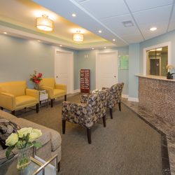 Donald J Provenzale, Jr DDS - ChewsWisely - Waiting Area