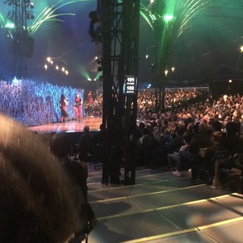 Cirque Du Soleil - AmaLuna - This pole really was annoying. Avoid sitting behind pole. - Performing Arts Near Me Cirque Du Soleil - AmaLuna - This pole really was annoying. Avoid sitting behind pole. - Performing Arts Near Me