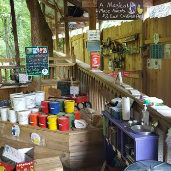 Friendly Falls - Venues & Event Spaces Near Me - Sevierville, Tennessee Friendly Falls - Venues & Event Spaces Near Me - Sevierville, Tennessee