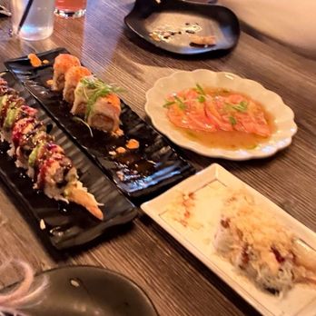 Chinitas - Dragon roll , dynamite roll - Sushi Bars Near Me - Henderson, Nevada