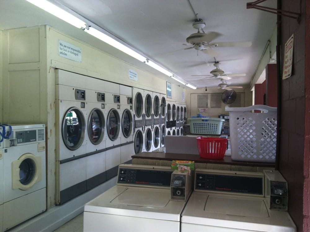 COIN LAUNDRY 4925 38th Ave N, St. Petersburg, Florida Laundromat