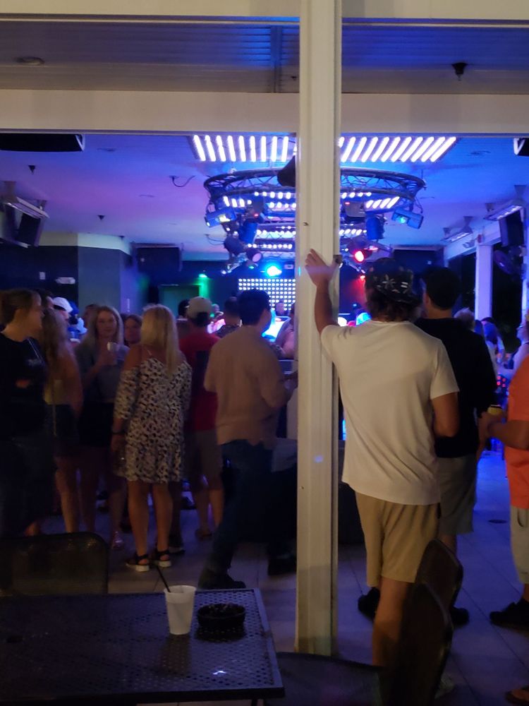 SKY BAR Updated August 2024 10 Photos & 53 Reviews 214 Main St