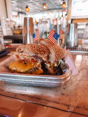 Heavy's Barburger by null