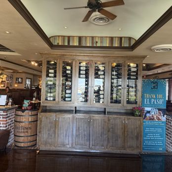 Landry's Seafood House - Front entrance - Seafood Near Me - El Paso, Texas