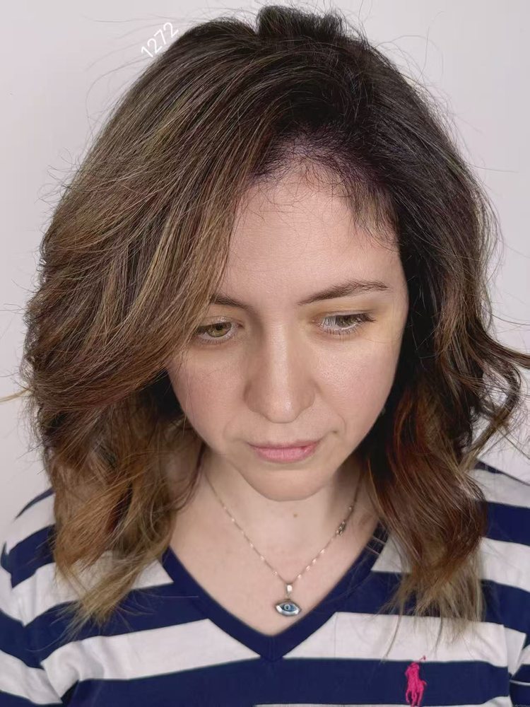 New Light Hair Salon Image