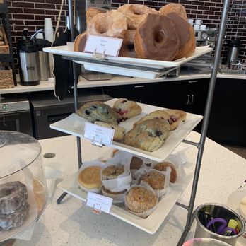 D'Orsi's Bakery - Yummy! - Caterers Near Me - Port Reading, New Jersey