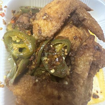 Liyuen - Jalapeño wings & drumsticks. I enjoyed this. I pulled all the chicken out of the chewy skin to take for a work lunch. - Chinese Near Me - Phoenix, Arizona