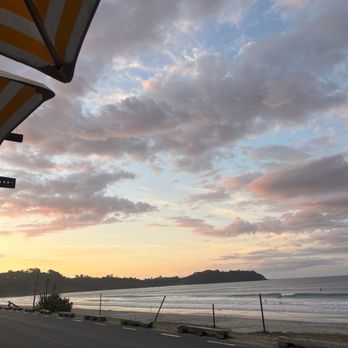 Charlie's - Pubs Near Me - Waiheke Island, AUK Charlie's - Pubs Near Me - Waiheke Island, AUK