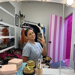 Pulp Valley Studios - Dressing room.
