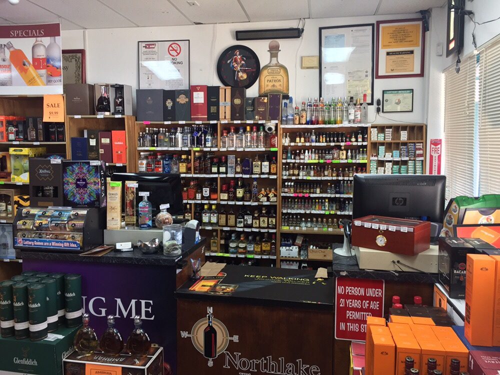 Northlake Wine & Liquors Logo