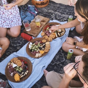 Set The Mesa - Instagram @setthemesa - Food Delivery Services Near Me Set The Mesa - Instagram @setthemesa - Food Delivery Services Near Me