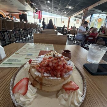 Buenos Dias - Tres leches pancakes - Salvadoran Near Me - Houston, Texas