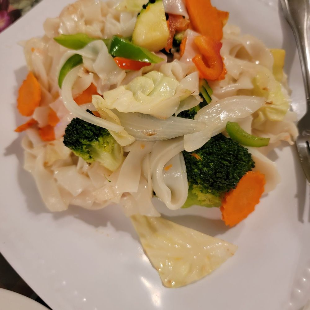 Mee Thai Restaurant - Thai Near Me - Orlando, Florida