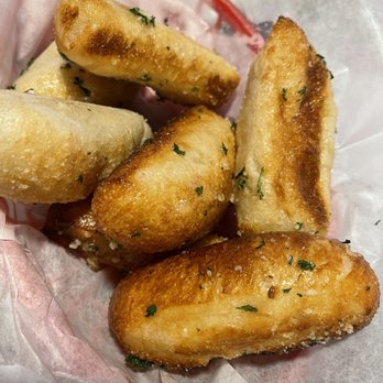 Engine House - Basket of tally sticks - Fish & Chips Near Me - Mount Clemens, Michigan Engine House - Basket of tally sticks - Fish & Chips Near Me - Mount Clemens, Michigan