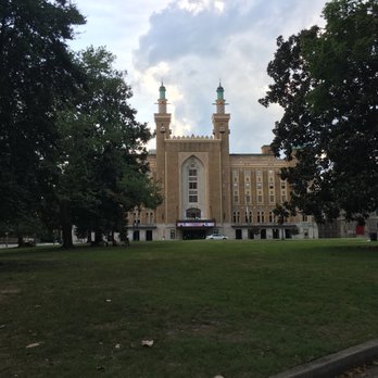 Monroe Park - Parks Near Me - Richmond, Virginia