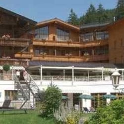 Landhotel Reiterhof - Die Hotel Ansicht von der Südseite