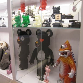 NYCC KIDROBOT BLACK SIGNINGWITHJEFF SOTO | eBay