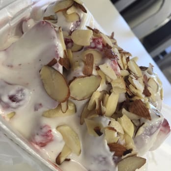 Don Tacos - Strawberries & Cream topped with Sliced Almonds! - Tacos Near Me - Carrollton, Texas