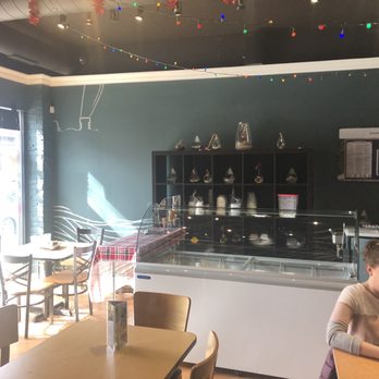 Fruit Paradise - Ice Cream & Frozen Yogurt Near Me - Chicago, Illinois