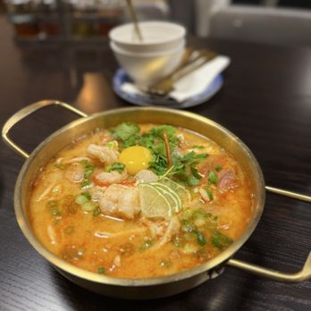 Kin Khao - Mamas tom yum noodle - Thai Near Me - Monrovia, California