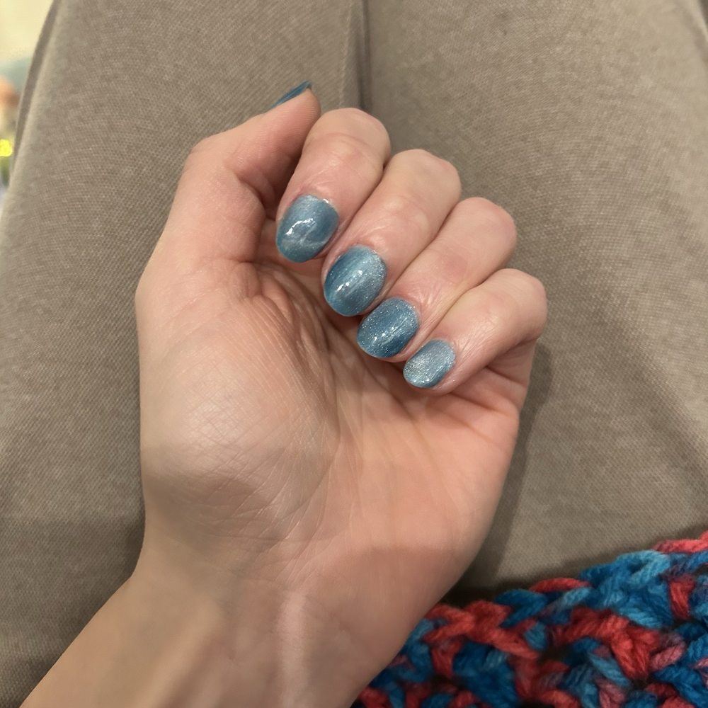 Elegant Nails - Blue Cat Eye by Jessica - Nail Salons Near Me - Bethel, Connecticut