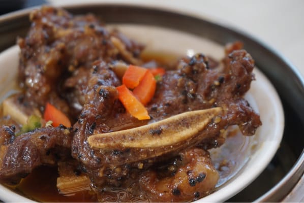 J Zhou Oriental Cuisine by null