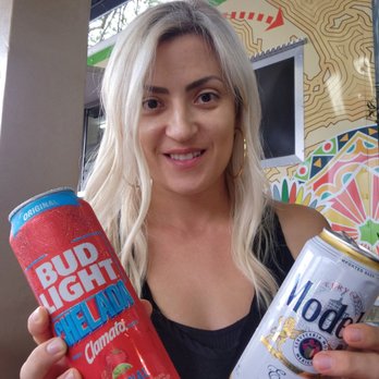 Fiesta Mexico - Beer from the store next door - Food Trucks Near Me - Apopka, Florida