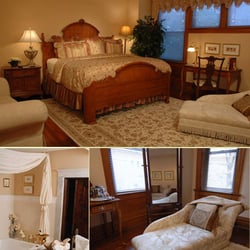 Fleur-de-Lys Mansion - The Tower Grove Park Suite is a great choice for that romantic getaway featuring a king bed, loveseat, and two-person Jacuzzi.