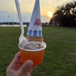 Jules Ice Cream - Sea salt caramel truffle