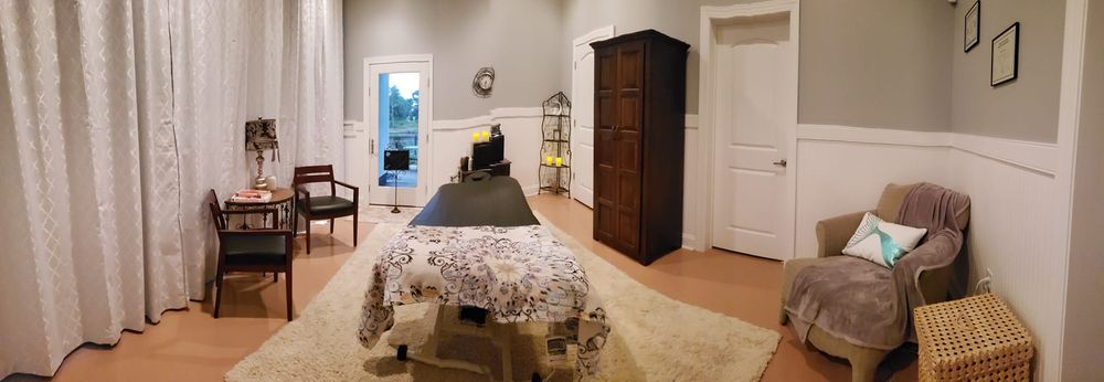 Aloha Massage & Bodyworks Image