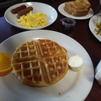 Jackie’s cafe - American Near Me - Lancaster, California