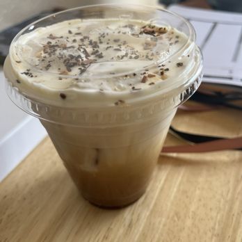Be Bright Coffee - Toasted island latte - Coffee & Tea Near Me - Los Angeles, California