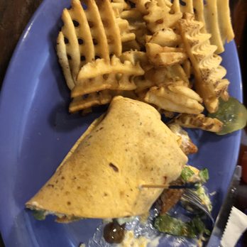 Ft Mulligan's Grillpub - Sweet chili chicken wrap - New American Near Me - Prairie Du Chien, Wisconsin
