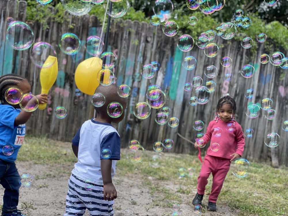 Harriett Holmes Large Family - childcare center in Miami Gardens, FL